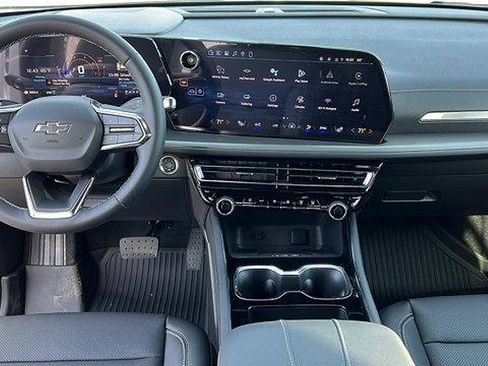 New 2026 Chevrolet Traverse LT w/ Midnight/Sport Edition image 16