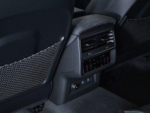 New 2026 Audi RS Q8 performance image 17