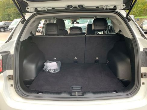 Used 2022 Jeep Compass Limited image 13