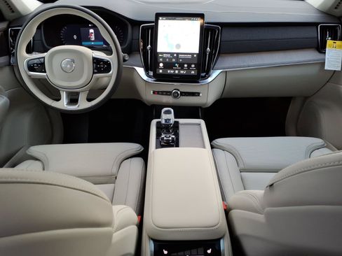New 2026 Volvo XC90 B6 Ultra w/ Protection Package Premier AWD/4WD image 10