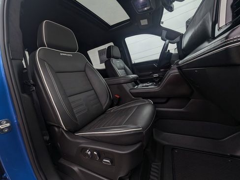 Used 2024 GMC Sierra 1500 AT4X image 26