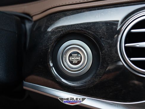 Used 2019 Mercedes-Benz S 560 4MATIC Sedan image 32