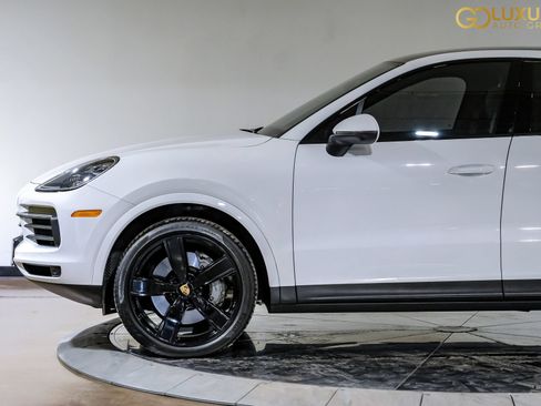 Used 2022 Porsche Cayenne S AWD/4WD image 14