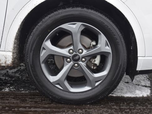 Used 2023 Ford Escape ST-Line image 32