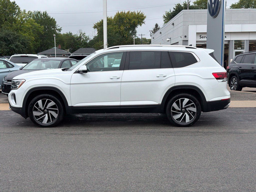 Certified 2024 Volkswagen Atlas SEL AWD/4WD image 6