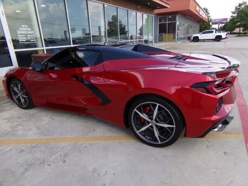 Used 2022 Chevrolet Corvette Stingray Premium Conv w/ Battery Protection Package RWD image 25