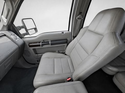 Used 2010 Ford F350 Lariat AWD/4WD image 13