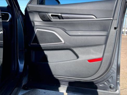 Used 2023 Kia Telluride S w/ S Sunroof Package image 28