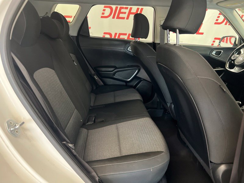 Used 2020 Kia Soul GT-Line w/ GT 2.0L Power Sunroof Package FWD image 11