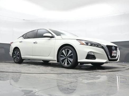Used 2019 Nissan Altima 2.5 SV image 45