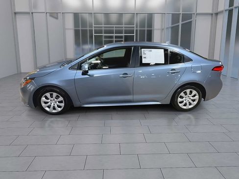 Used 2022 Toyota Corolla LE FWD image 5