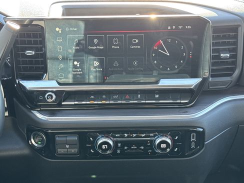 Used 2025 GMC Sierra 1500 SLT image 51