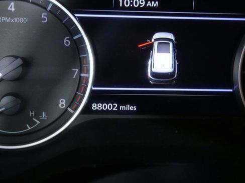 Used 2024 Nissan Pathfinder SV image 20