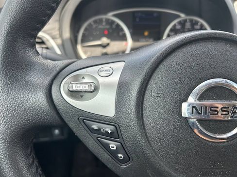 Used 2019 Nissan Sentra SV FWD image 16