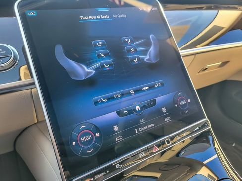 Used 2022 Mercedes-Benz S 500 4MATIC image 16