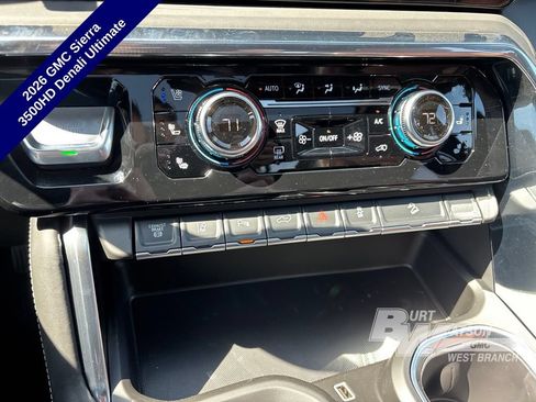 New 2026 GMC Sierra 3500 Denali Ultimate w/ LPO, Black Badging Package AWD/4WD image 32