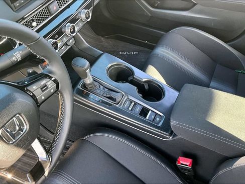 Certified 2026 Honda Civic Sport image 17