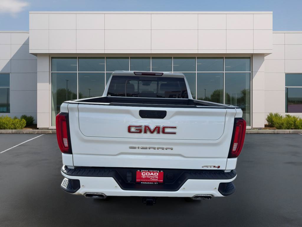 Used 2022 GMC Sierra 1500 AT4 w/ AT4 Premium Package AWD/4WD image 4