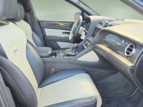 Used 2021 Bentley Bentayga Speed image 2