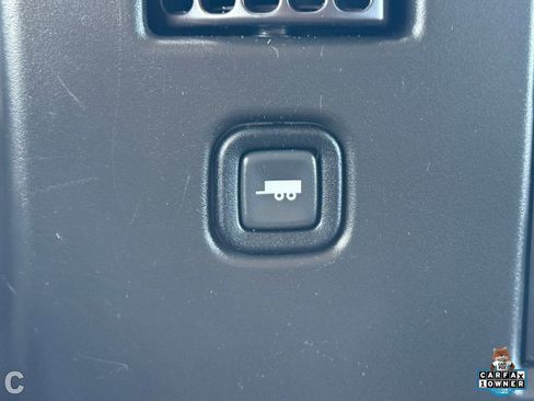 Used 2024 GMC Savana 2500 w/ Driver Convenience Package image 22