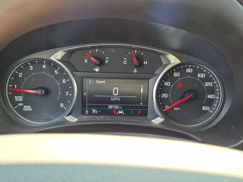 Certified 2022 GMC Terrain SLE w/ Driver Convenience Package FWD image 10