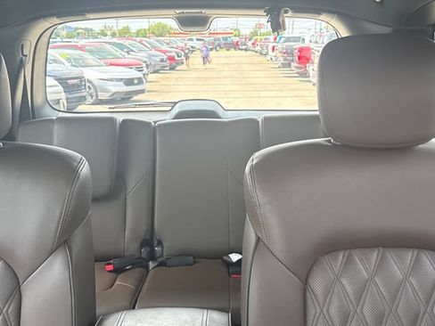 Used 2023 Nissan Armada Platinum w/ Captain's Chairs Package AWD/4WD image 22