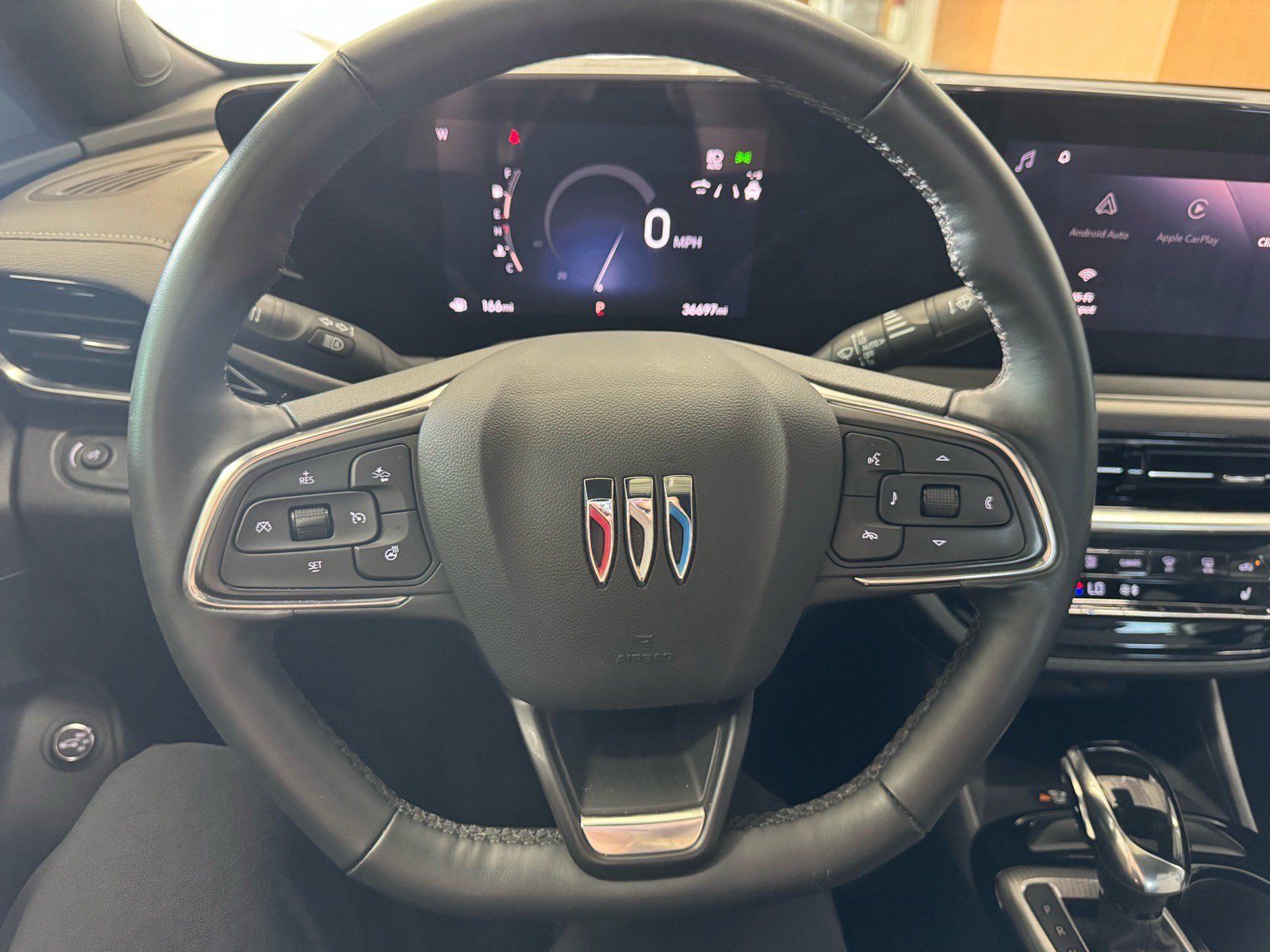 Certified 2024 Buick Envista Avenir FWD image 27