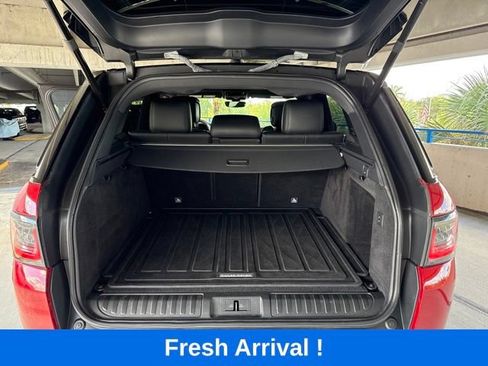 Used 2019 Land Rover Range Rover Sport HSE Dynamic AWD/4WD image 4