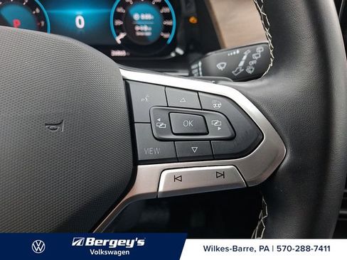 Certified 2025 Volkswagen Atlas SE AWD/4WD image 25