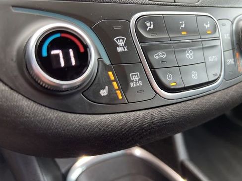 Used 2024 Chevrolet Malibu LT image 31