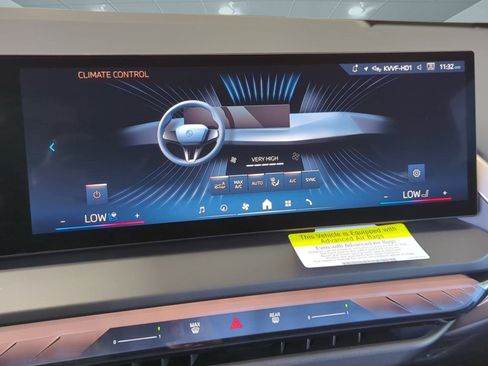 Used 2025 BMW X3 xDrive30i w/ Convenience Package image 14