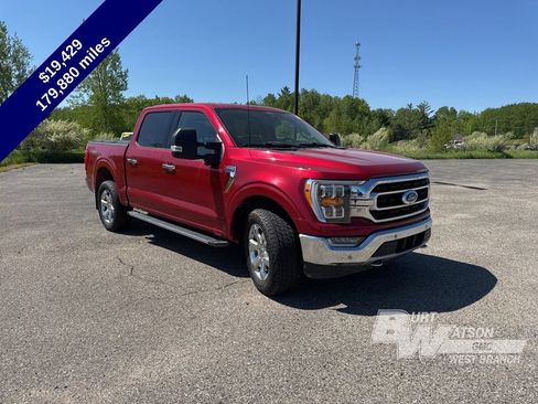 Used 2021 Ford F150 XLT w/ Equipment Group 302A High AWD/4WD image 8