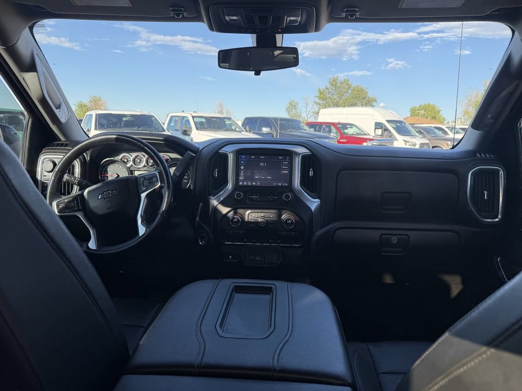 Used 2021 Chevrolet Silverado 1500 LT Trail Boss w/ Convenience Package II AWD/4WD image 24