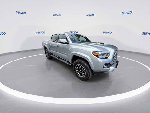 Used 2023 Toyota Tacoma TRD Sport RWD image 2