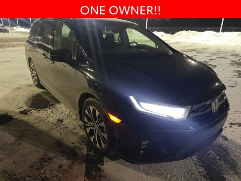 Used 2026 Honda Odyssey Elite image 3