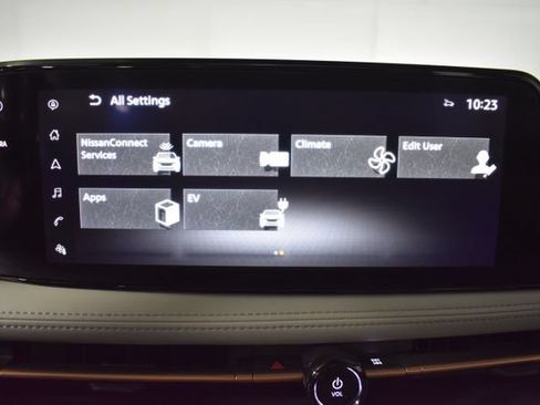 Certified 2024 Nissan Ariya AWD image 23