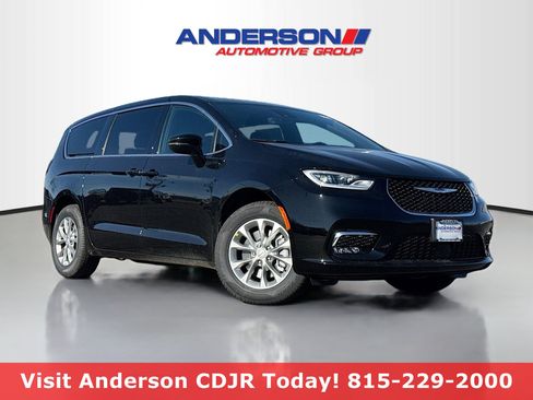 New 2026 Chrysler Pacifica Select AWD/4WD image 1