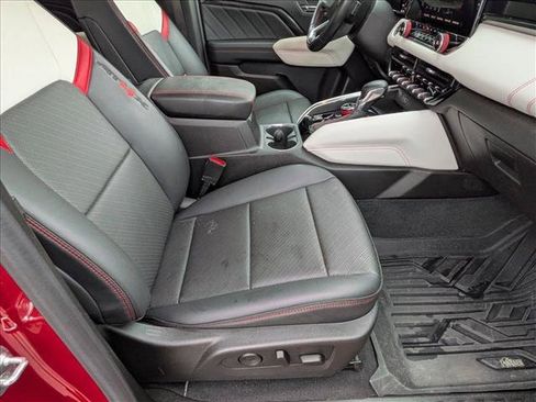 Used 2024 GMC Canyon AT4X w/ AT4X AEV Edition AWD/4WD image 20