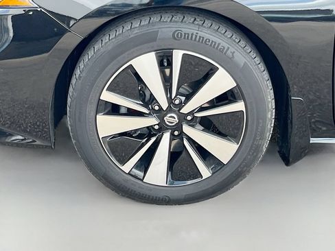 Used 2022 Nissan Altima 2.5 SV FWD image 28