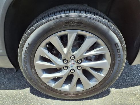 Used 2026 Buick Enclave Preferred FWD image 18