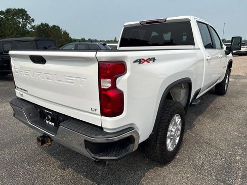 Used 2022 Chevrolet Silverado 2500 LT w/ Fleet Comfort Package AWD/4WD image 6