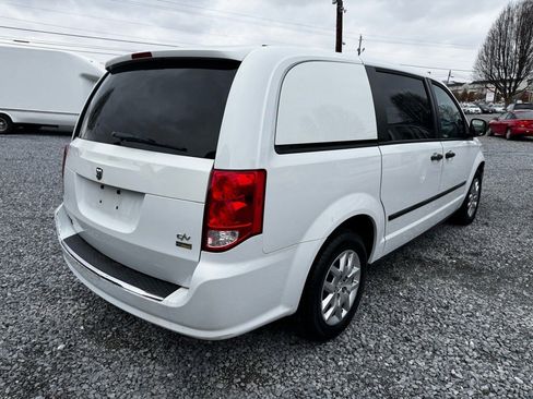 Used 2015 RAM C/V Tradesman image 4