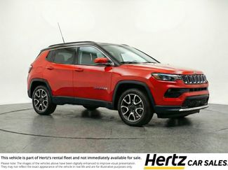 Used 2025 Jeep Compass Trailhawk video 1