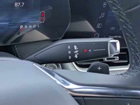 New 2026 Chevrolet Equinox LT image 29