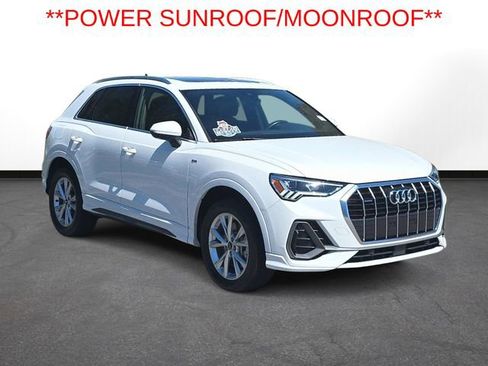 Used 2024 Audi Q3 2.0T Premium image 4