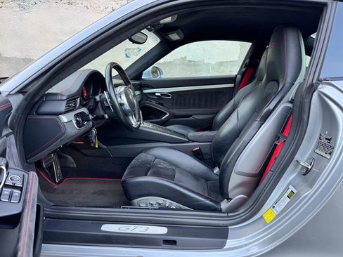 Used 2015 Porsche 911 GT3 image 17