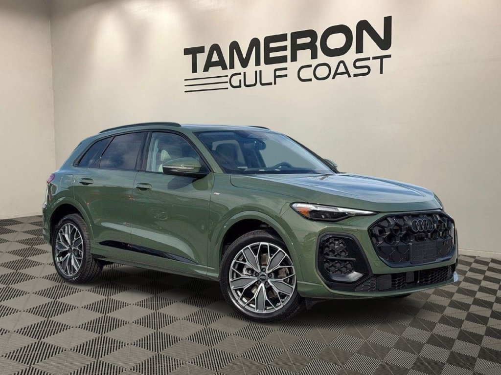 New 2026 Audi Q5 Premium Plus AWD/4WD image 1