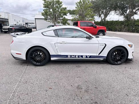 Used 2016 Ford Mustang Shelby GT350 w/ Technology Package RWD image 7