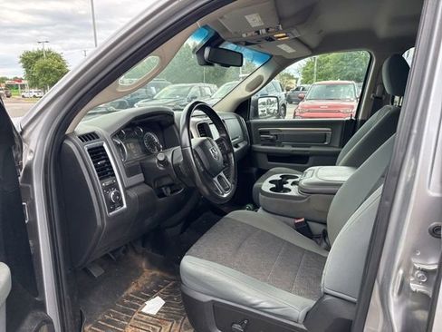 Used 2019 RAM 1500 Big Horn AWD/4WD image 17