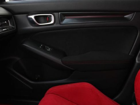 Used 2024 Honda Civic Type R image 17